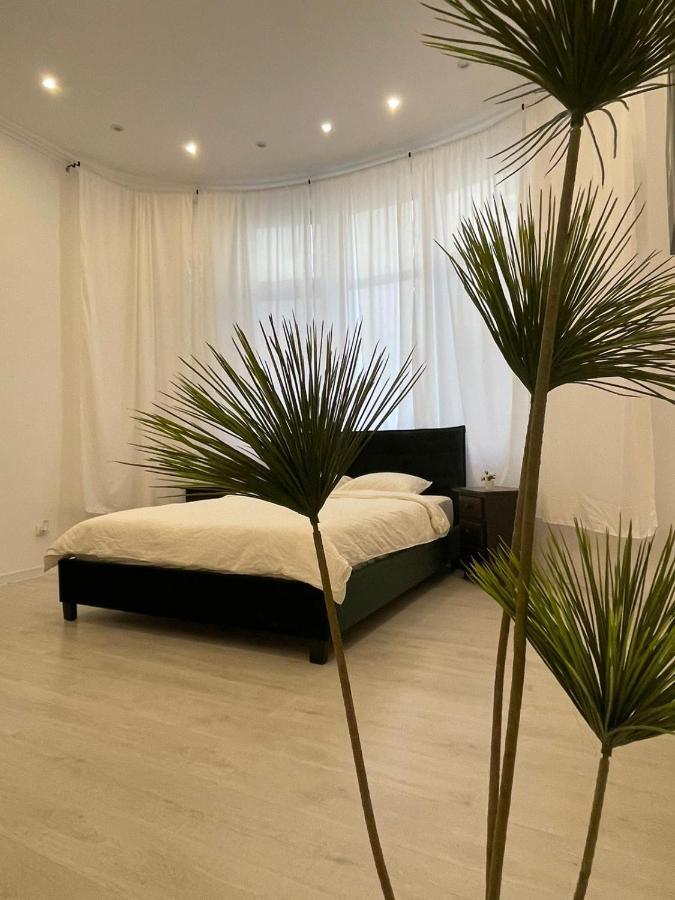 布加勒斯特Outstanding 3Br Ultracentral Cityview Balcony Aaa公寓 外观 照片