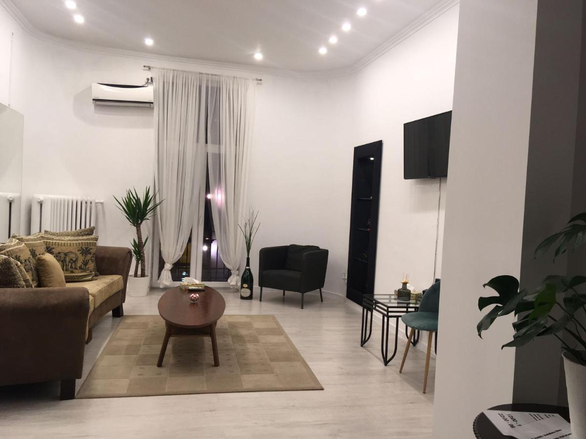 布加勒斯特Outstanding 3Br Ultracentral Cityview Balcony Aaa公寓 外观 照片